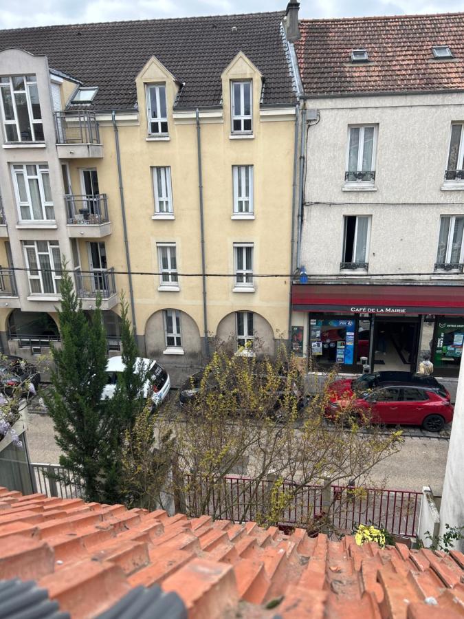 מאסי F3 Au Grenier D'Une Maison מראה חיצוני תמונה